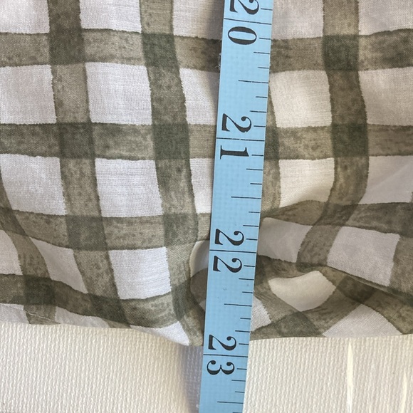 J. Jill Moss Gingham Tie Front Button Down Tank Top Shirt Size Medium - Picture 10 of 10